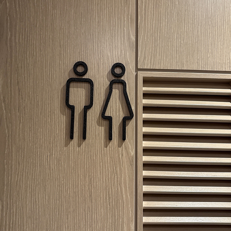 3D Printed Male Female Restroo - огляд і ціна 3D Printing Cafe